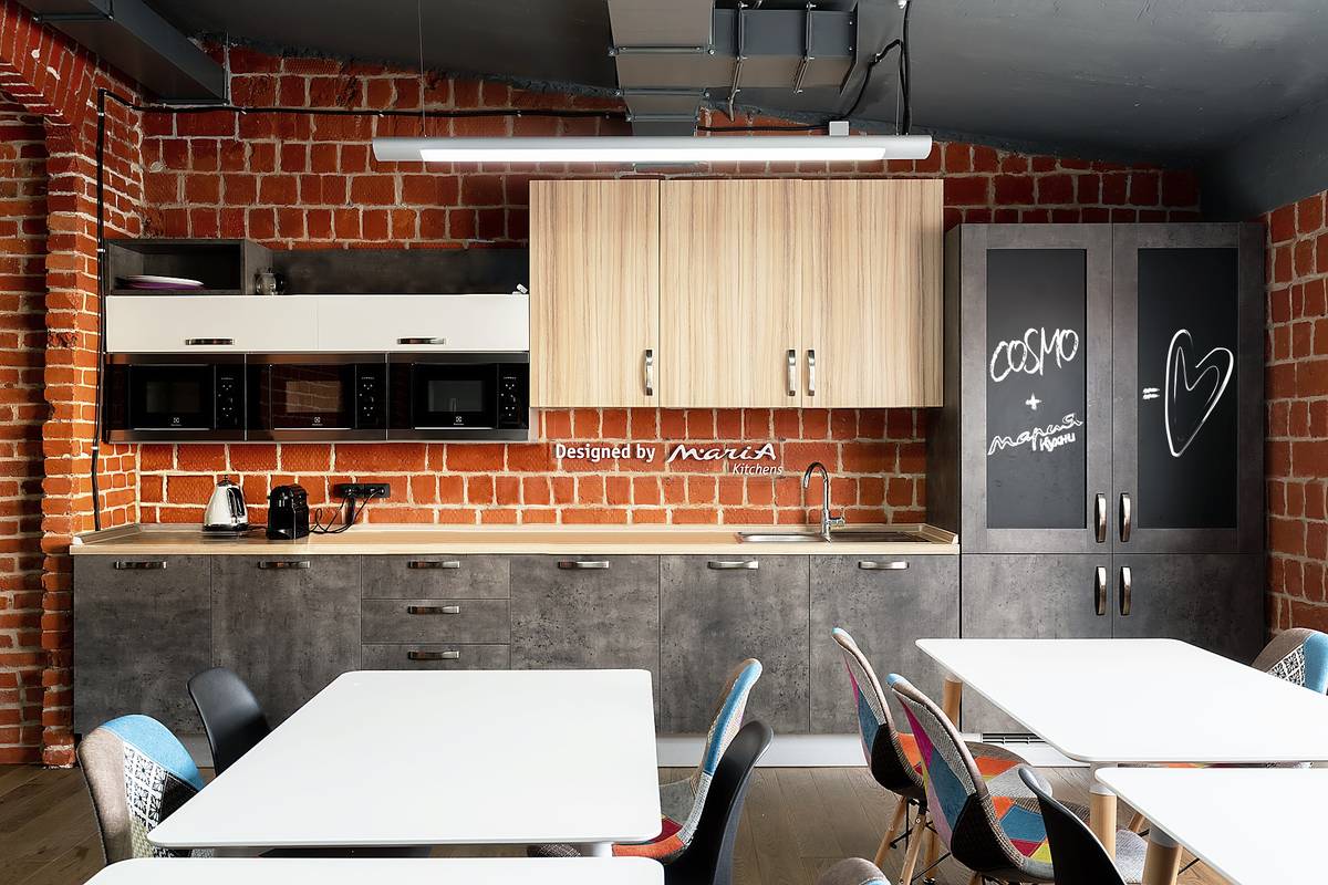 Кирпичные стены в интерьере кухни - правила декорирования и креативные фото идеи