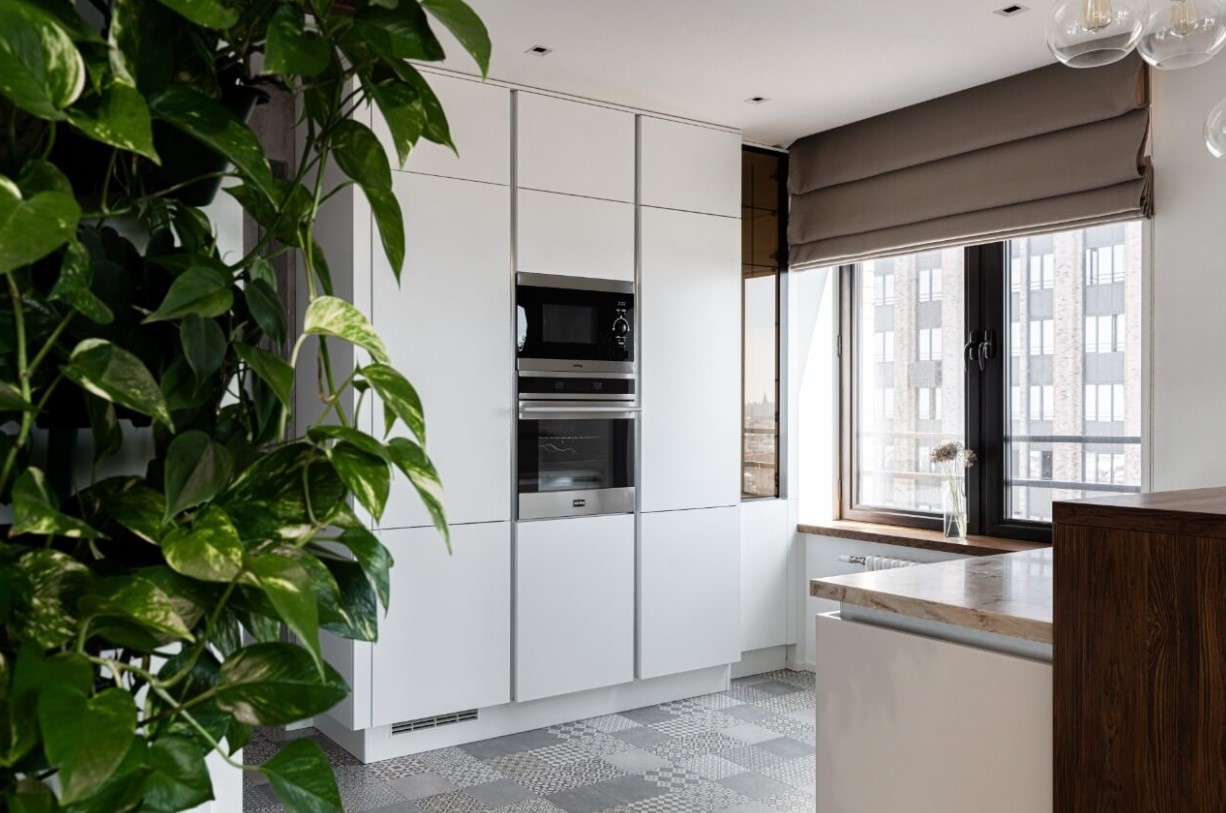 Интерьер кухни в доме: этаж и тип помещения
