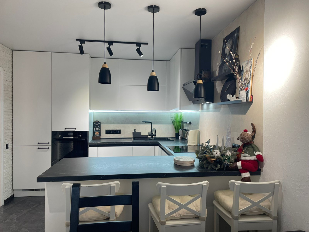 Дизайн кухни в частном доме: 50+ фото, оформление интерьера, отделка кухни, планировки